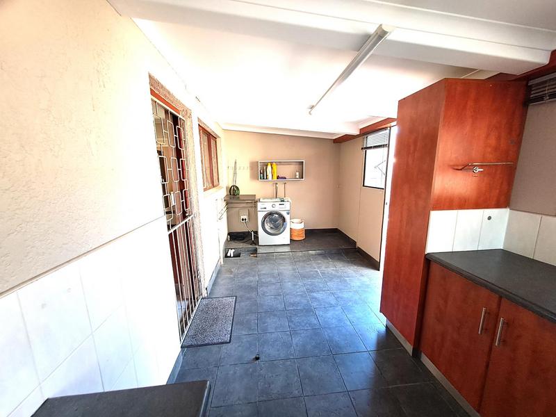 4 Bedroom Property for Sale in Kenwyn Western Cape